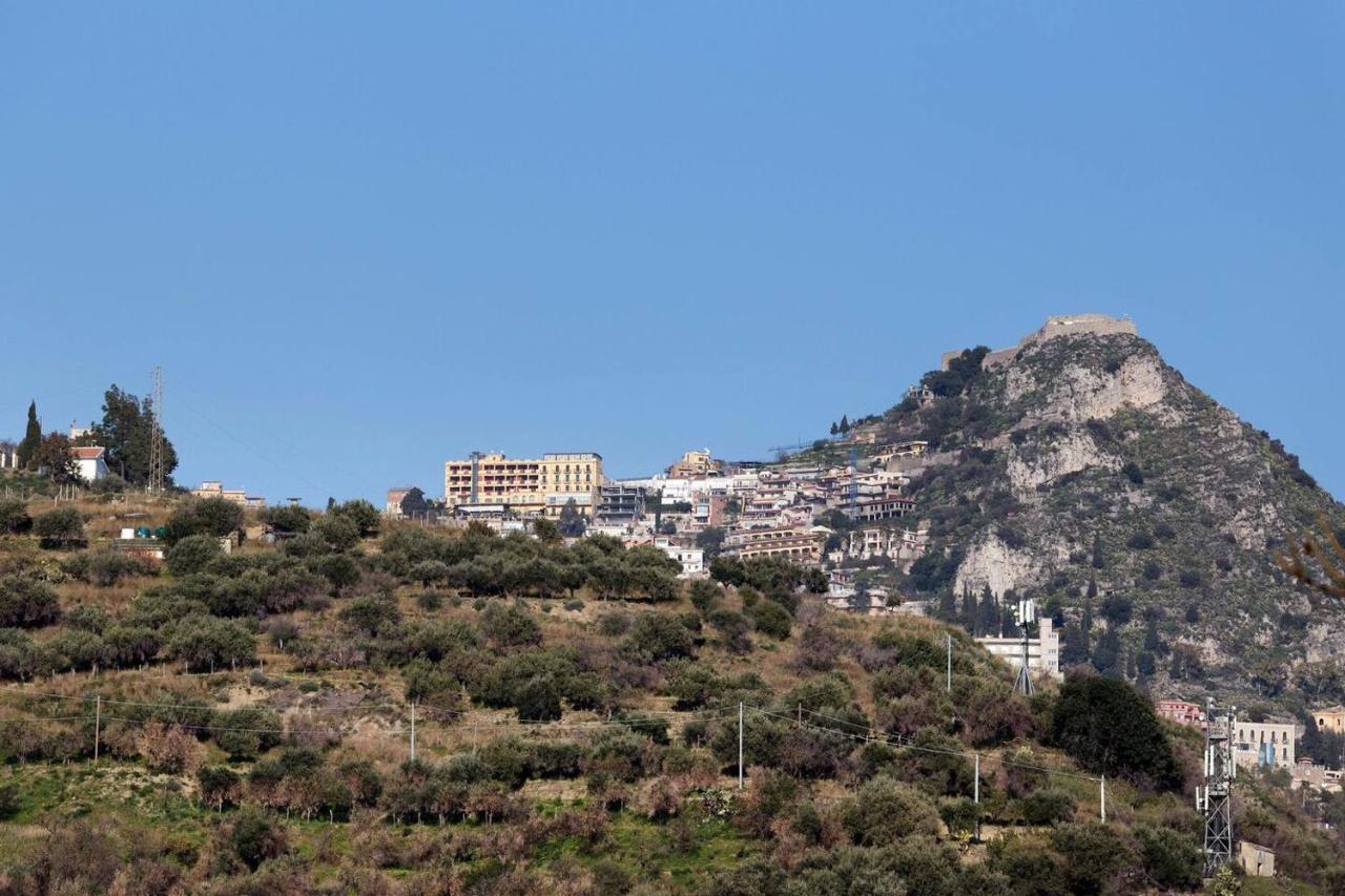Villa Il Fascino Della Sirena - Sea House Giardini-Naxos Exterior foto